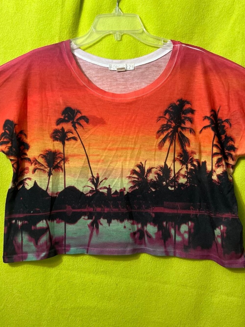Summer Sunset Beach view Graphic Boxy Crop Tee Palms L Forever 21